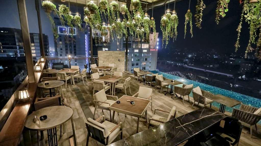 Best Western Plus Maya - Luxury Collection Hotel Dhaka Restaurant bilde